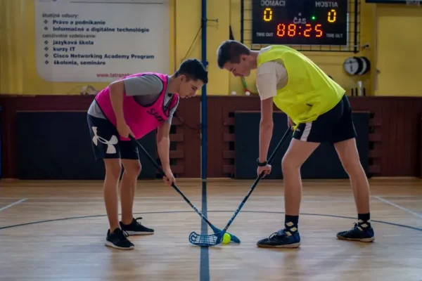 Unihokej dla dzieci w Walcach – rusza nabór na zajęcia sportowe