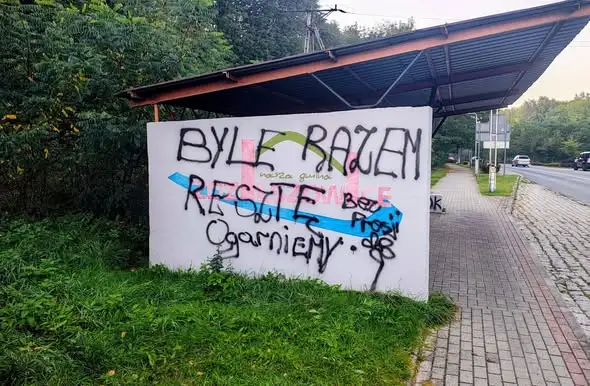 Wandale w Gminie Zdzieszowice niszczą przestrzeń publiczną. Apel władz o wspólną troskę