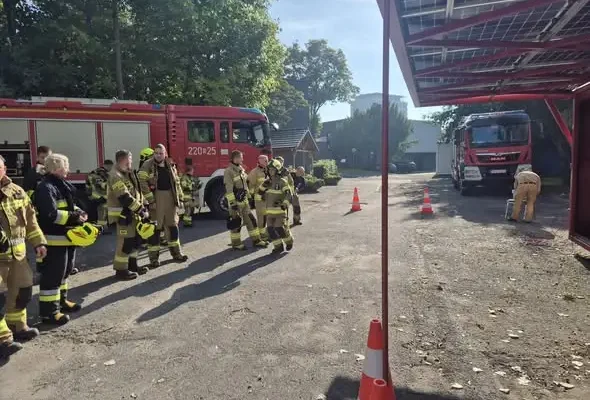Strażacy z Gogolina szkolili się z fotowoltaiki i technik Rapid Entry
