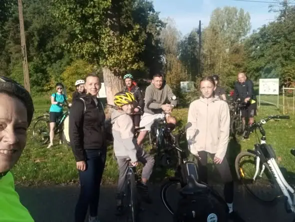 Rodzinny Rajd Rowerowy PTTK „Orły” ze Zdzieszowic – jesienna trasa pełna uśmiechów