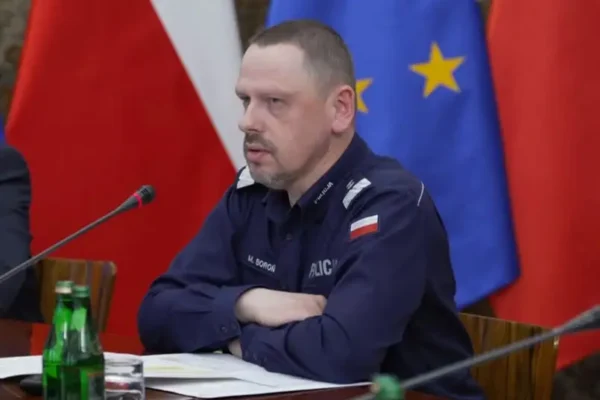 Bezpieczeństwo w szkołach: policja wskazuje trzy grupy zagrożeń