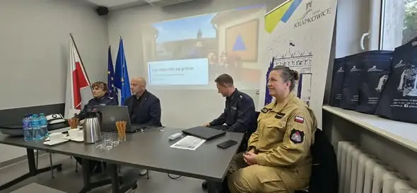 Krapkowice: dyrektorzy szkół i służby o bezpieczeństwie uczniów