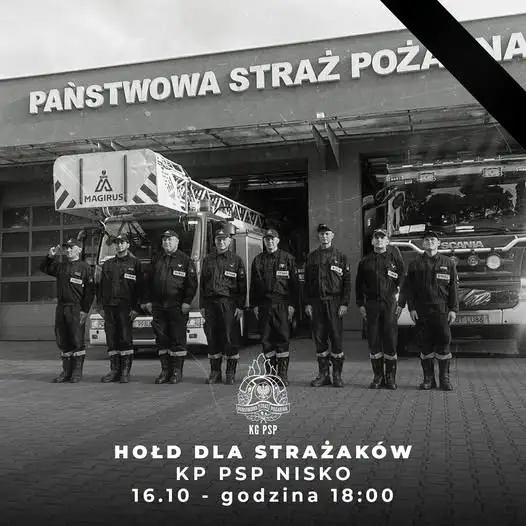 Strażacy z całej Polski oddają hołd poległym kolegom z Niska