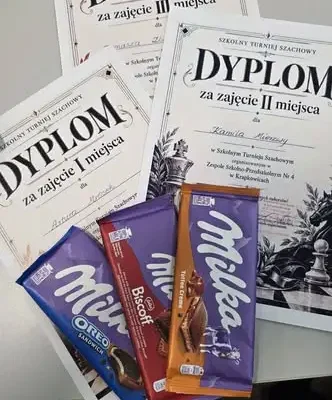 Szachowy turniej w ZSP nr 4 w Krapkowicach przyciągnął 40 uczniów